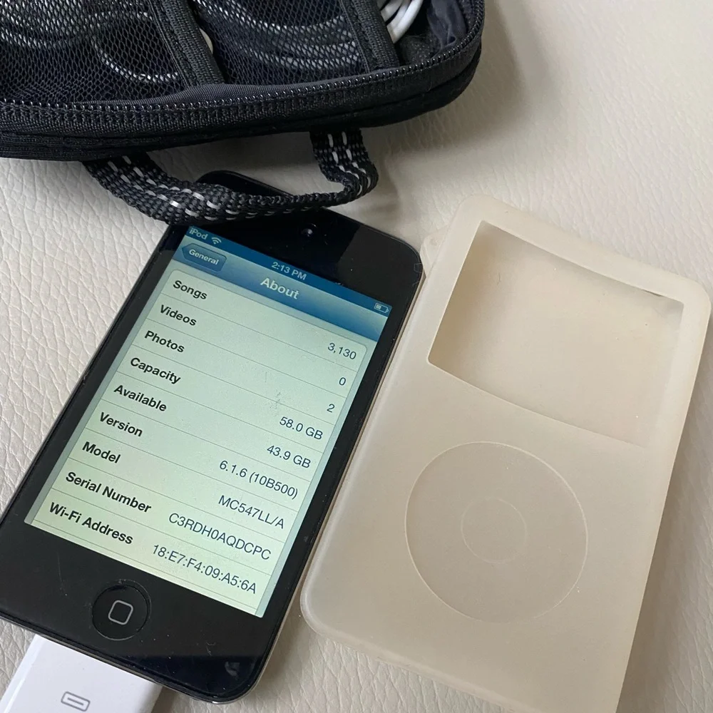 IPOD Touch - 64gb